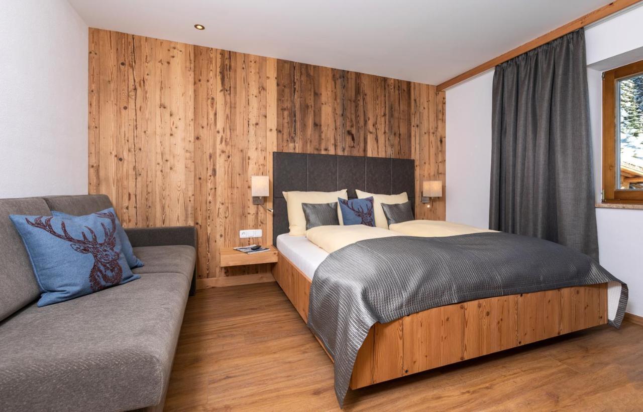 Das Gruenholz Aparthotel Mühlbach am Hochkönig Buitenkant foto