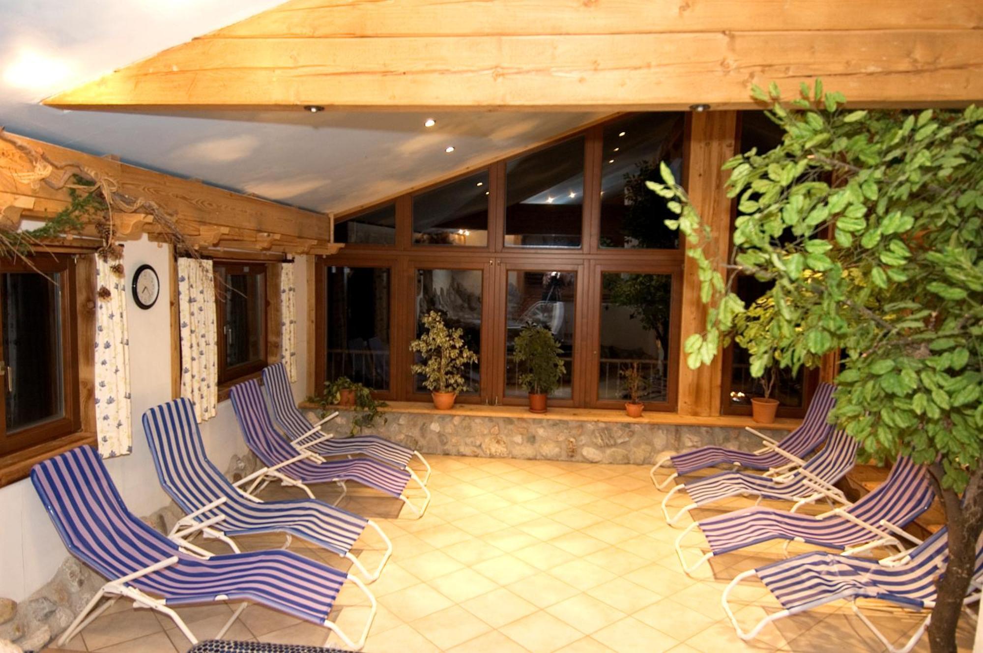 Das Gruenholz Aparthotel Mühlbach am Hochkönig Buitenkant foto