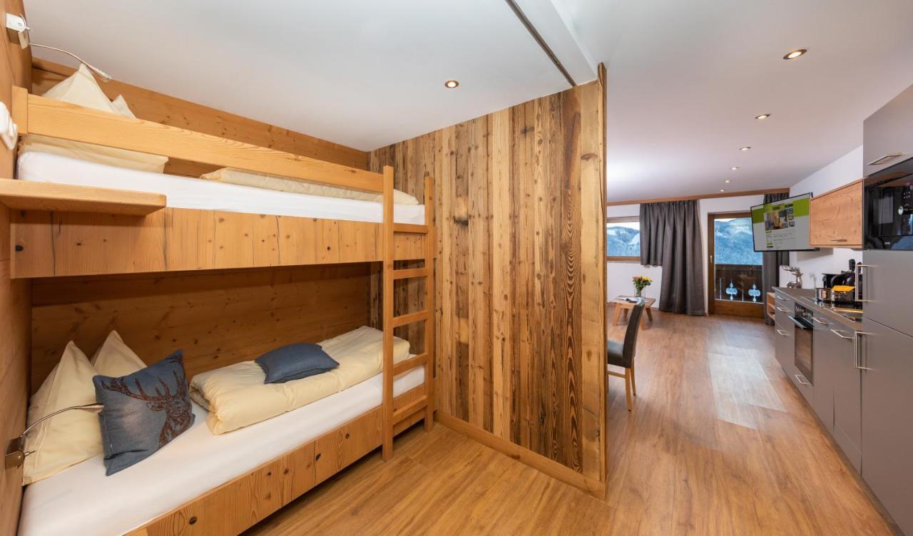 Das Gruenholz Aparthotel Mühlbach am Hochkönig Buitenkant foto