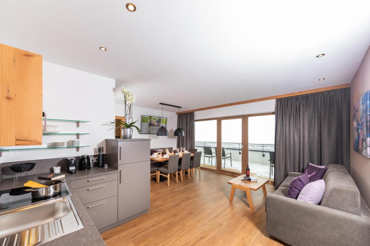 Das Gruenholz Aparthotel Mühlbach am Hochkönig Buitenkant foto