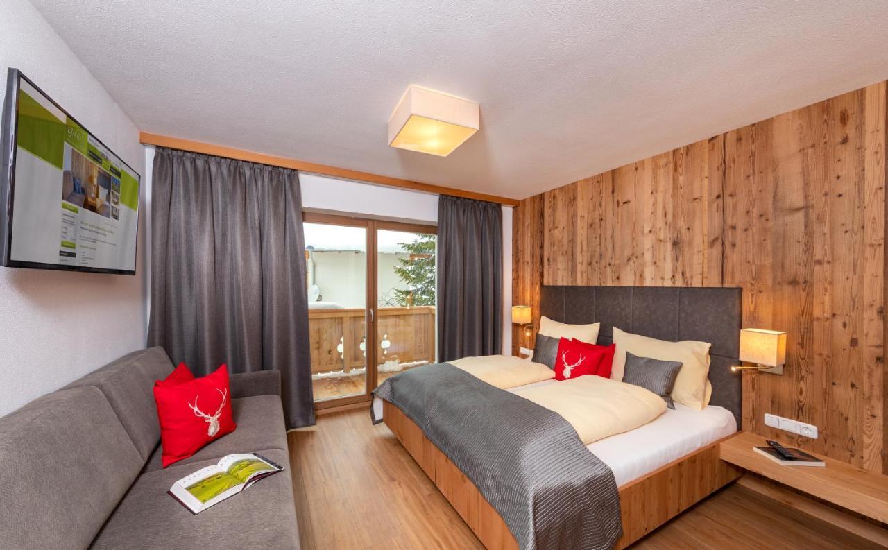 Das Gruenholz Aparthotel Mühlbach am Hochkönig Buitenkant foto