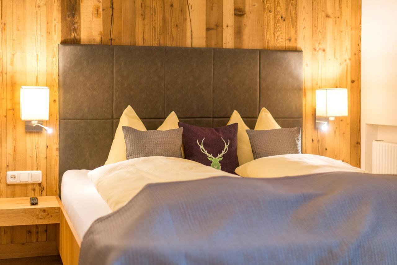Das Gruenholz Aparthotel Mühlbach am Hochkönig Buitenkant foto