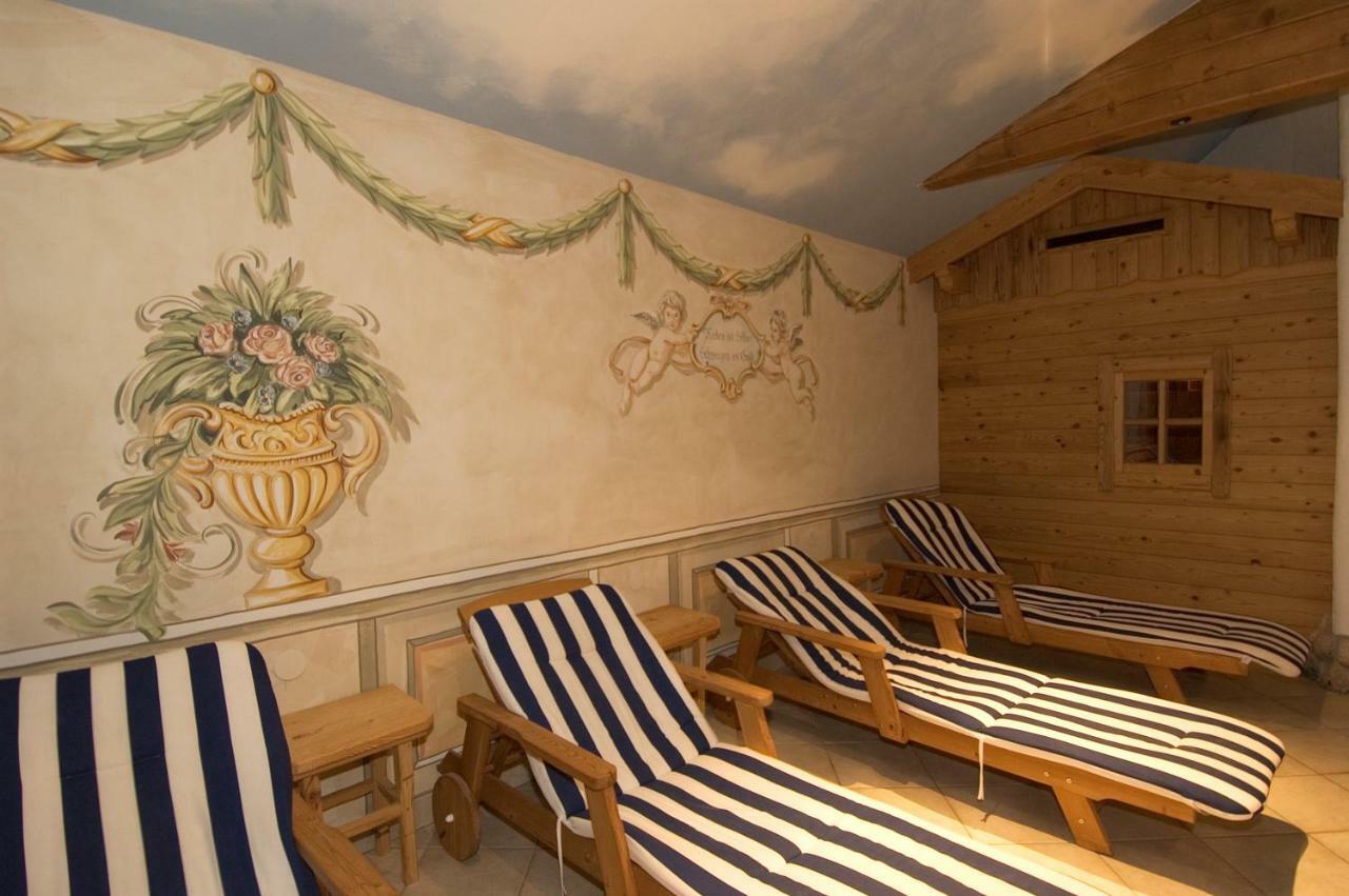 Das Gruenholz Aparthotel Mühlbach am Hochkönig Buitenkant foto